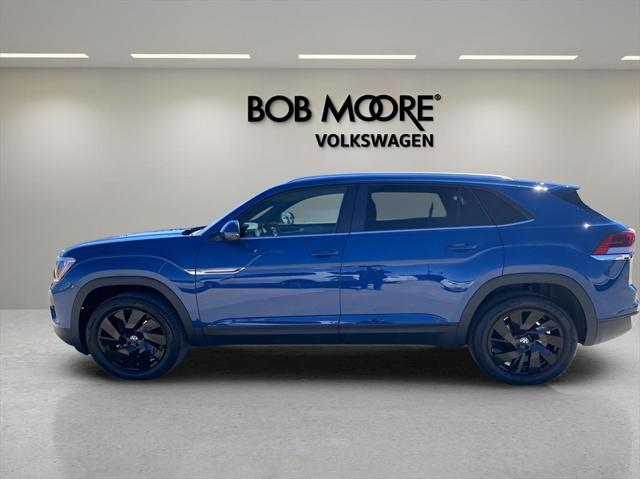 new 2025 Volkswagen Atlas Cross Sport car, priced at $42,311
