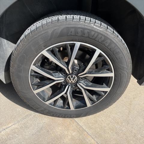 used 2021 Volkswagen Tiguan car, priced at $17,978