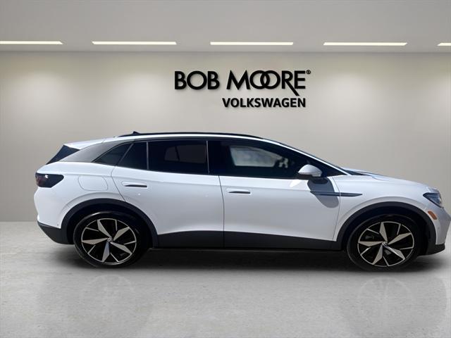 new 2025 Volkswagen ID.4 car, priced at $50,193