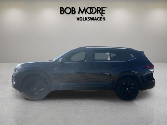 new 2025 Volkswagen Atlas car, priced at $43,524