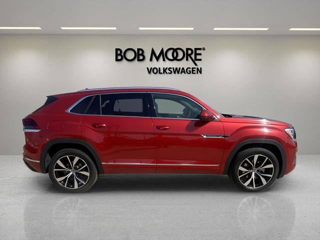 new 2025 Volkswagen Atlas Cross Sport car, priced at $51,372
