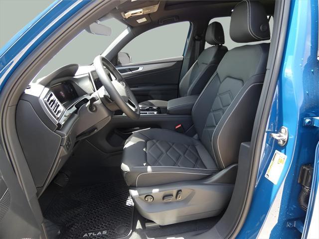 new 2025 Volkswagen Atlas Cross Sport car, priced at $45,526