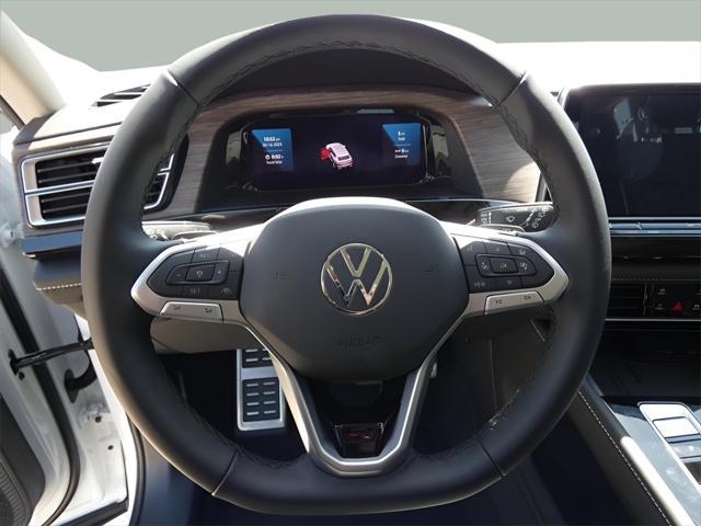 new 2025 Volkswagen Atlas car, priced at $53,946