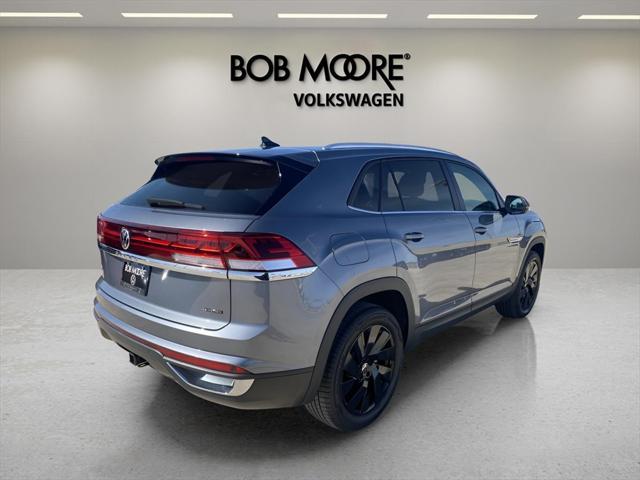 new 2025 Volkswagen Atlas Cross Sport car, priced at $43,603