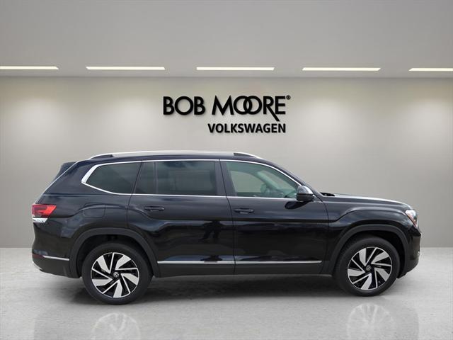 new 2025 Volkswagen Atlas car, priced at $48,572