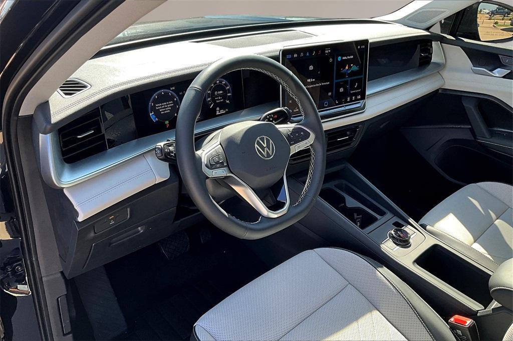 new 2025 Volkswagen Tiguan car, priced at $36,676