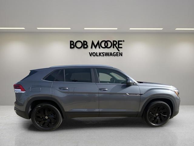 new 2025 Volkswagen Atlas Cross Sport car, priced at $43,603