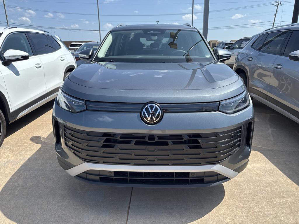 new 2025 Volkswagen Tiguan car, priced at $35,284