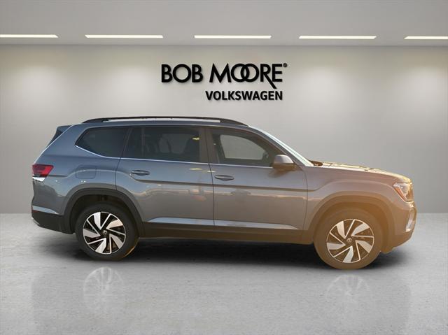 new 2025 Volkswagen Atlas car, priced at $42,827