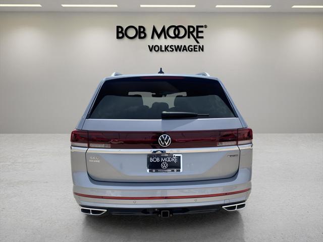 new 2025 Volkswagen Atlas car, priced at $51,911