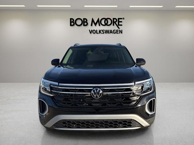 new 2025 Volkswagen Atlas car, priced at $45,380