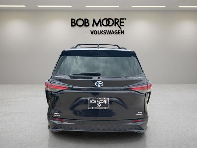 used 2023 Toyota Sienna car, priced at $37,998
