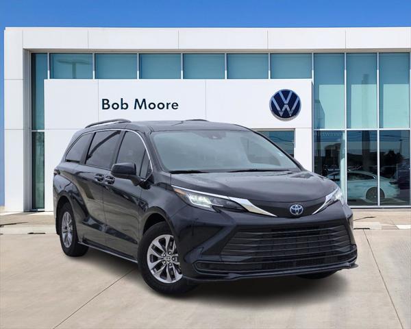 used 2022 Toyota Sienna car, priced at $34,758