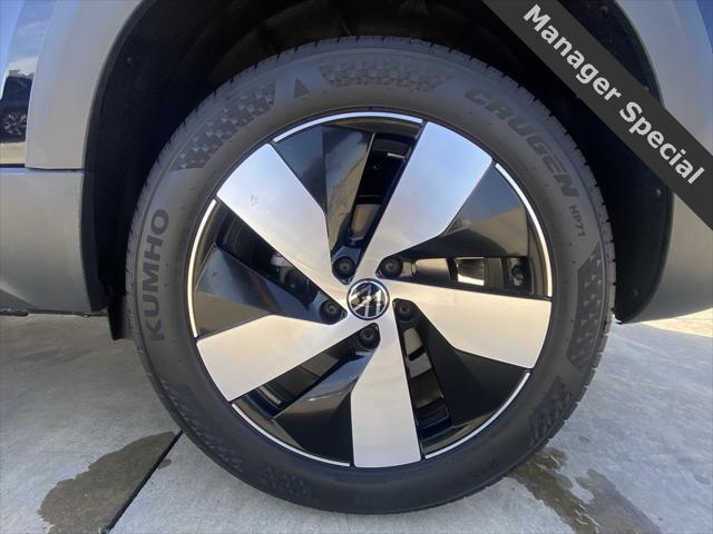 new 2025 Volkswagen Taos car, priced at $27,805