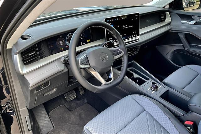 new 2025 Volkswagen Tiguan car, priced at $34,092