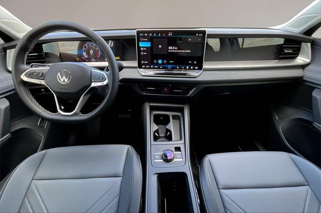 new 2025 Volkswagen Tiguan car, priced at $34,092