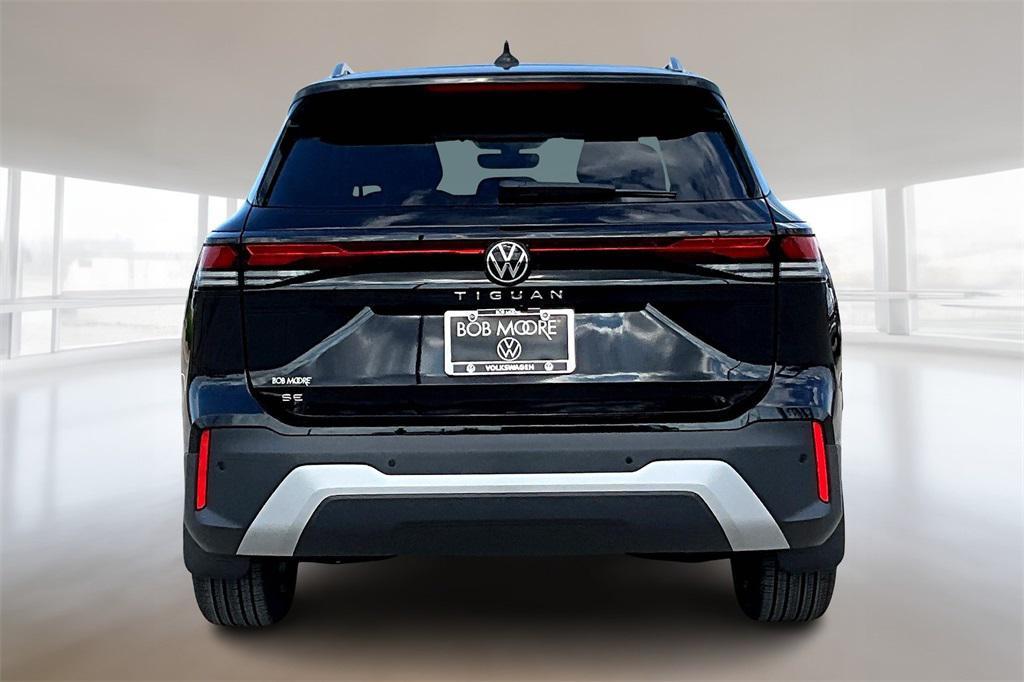 new 2025 Volkswagen Tiguan car, priced at $32,885