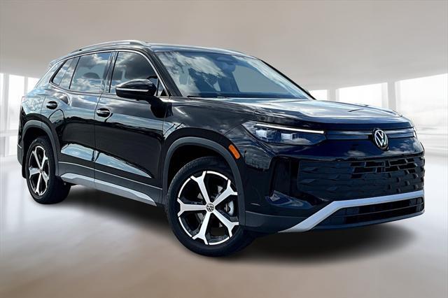 new 2025 Volkswagen Tiguan car, priced at $34,092