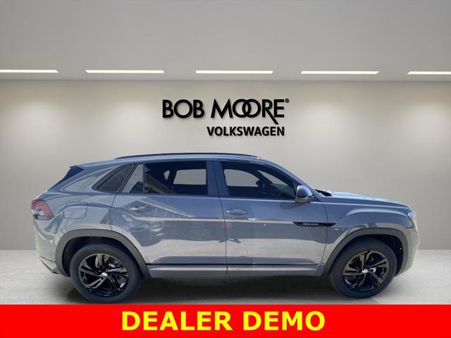 new 2025 Volkswagen Atlas Cross Sport car, priced at $49,667