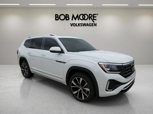 new 2025 Volkswagen Atlas car, priced at $53,848