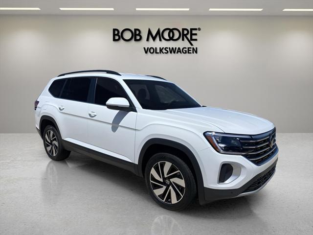 new 2025 Volkswagen Atlas car, priced at $43,104