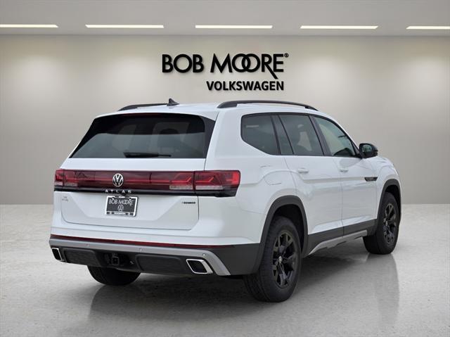 new 2024 Volkswagen Atlas car, priced at $41,271