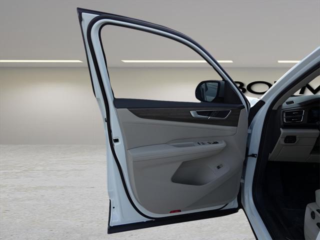 new 2025 Volkswagen Atlas car, priced at $48,107