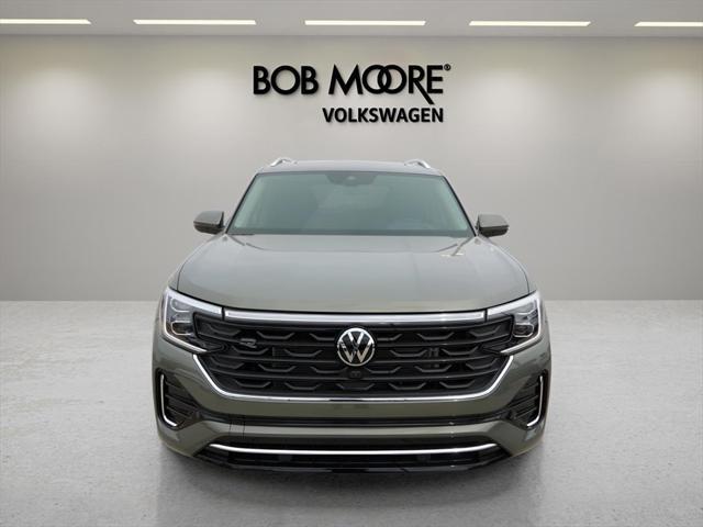 new 2025 Volkswagen Atlas car, priced at $54,009