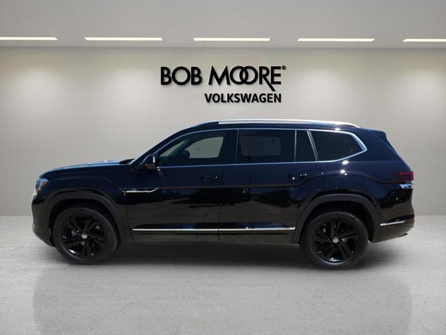 new 2025 Volkswagen Atlas car, priced at $53,509