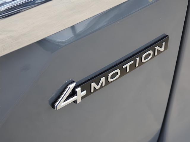 new 2025 Volkswagen Atlas car, priced at $42,931