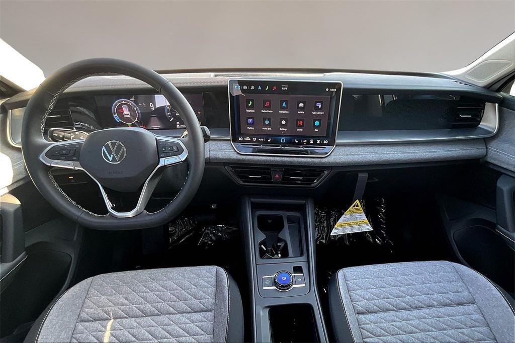 new 2025 Volkswagen Tiguan car, priced at $29,745