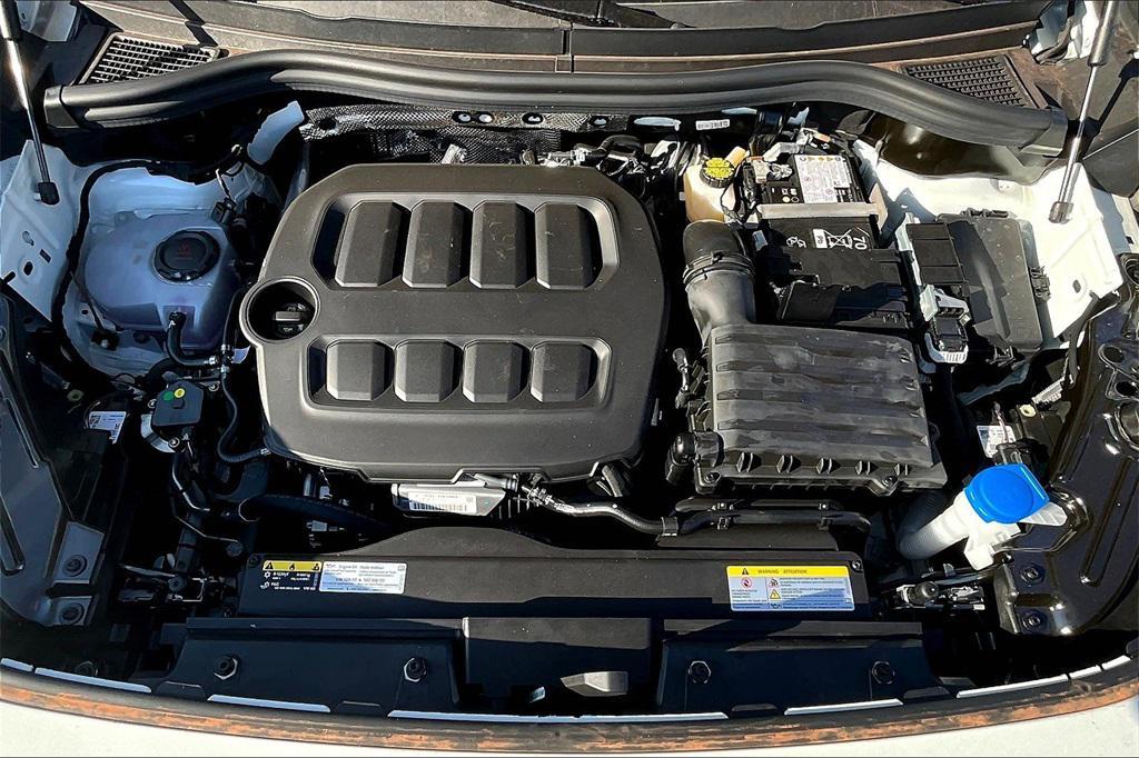 new 2025 Volkswagen Tiguan car, priced at $29,745