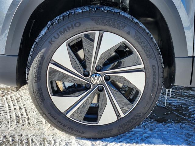 new 2024 Volkswagen Taos car, priced at $28,989