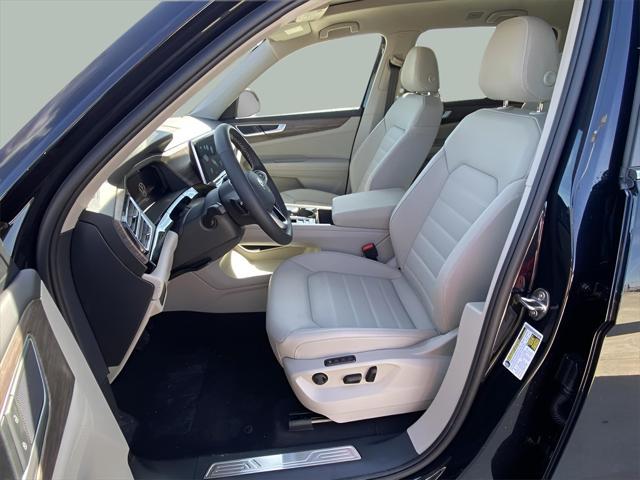 new 2025 Volkswagen Atlas car, priced at $47,146