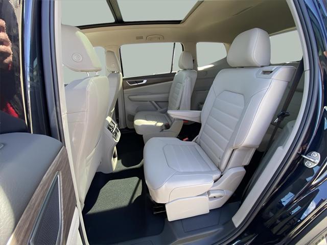 new 2025 Volkswagen Atlas car, priced at $47,146