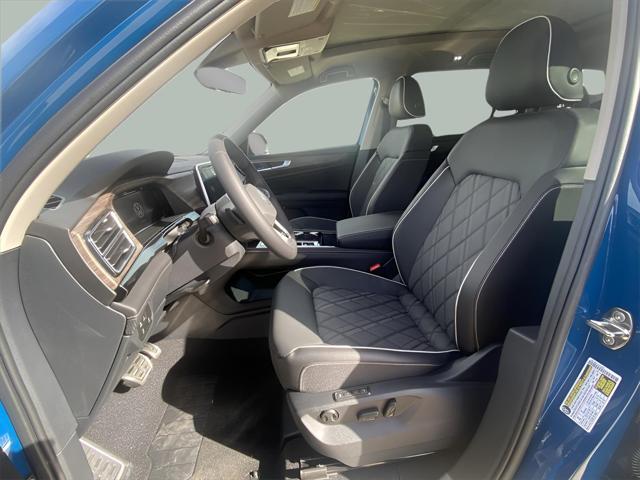 new 2025 Volkswagen Atlas car, priced at $52,009