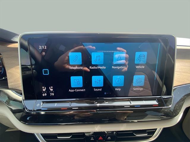 new 2025 Volkswagen Atlas car, priced at $42,868
