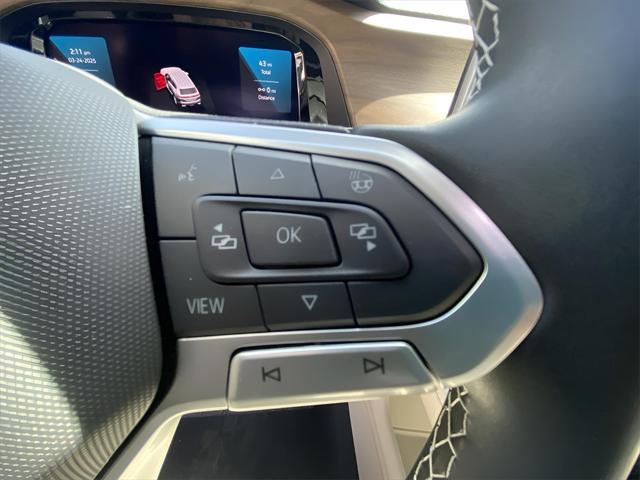 new 2025 Volkswagen Atlas car, priced at $42,868