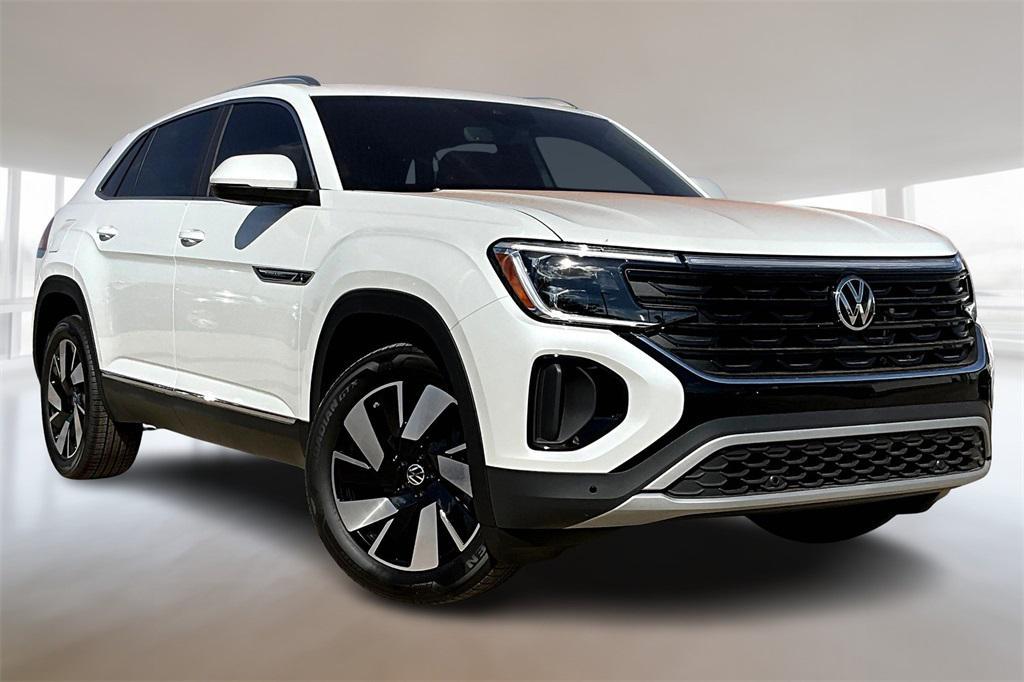 new 2026 Volkswagen Atlas Cross Sport car, priced at $49,408