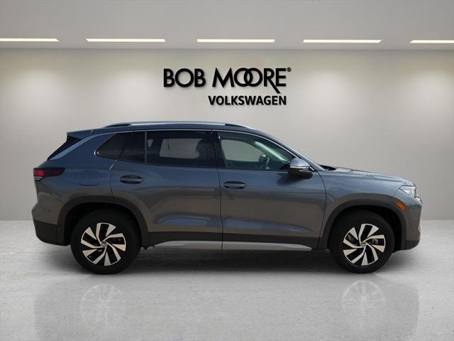 new 2025 Volkswagen Tiguan car, priced at $33,011