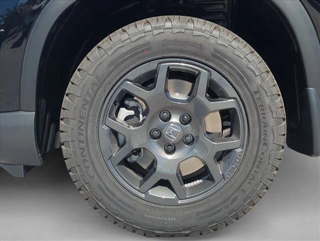 new 2025 Honda Pilot car, priced at $47,832