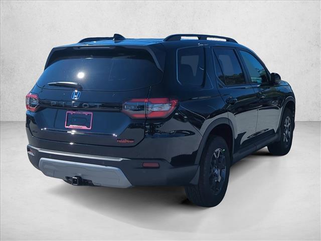 new 2025 Honda Pilot car, priced at $47,832