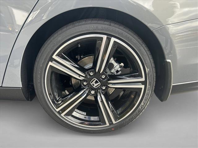 new 2025 Honda Accord Hybrid car, priced at $35,305