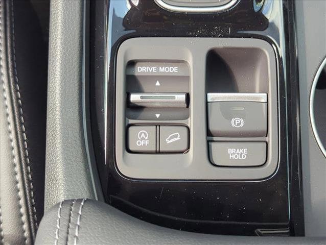 new 2025 Honda Pilot car, priced at $42,725