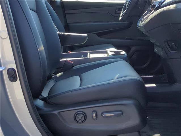 new 2026 Honda Odyssey car, priced at $42,409