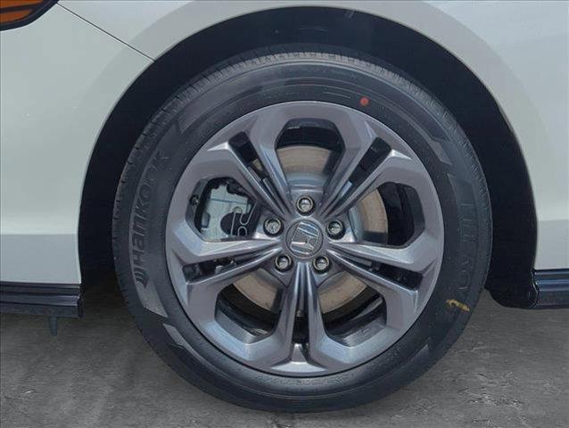 new 2025 Honda Accord Hybrid car, priced at $34,704
