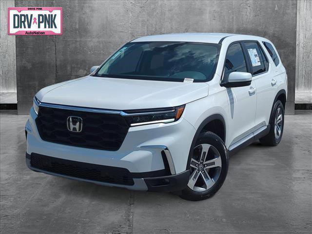 new 2025 Honda Pilot car, priced at $44,313