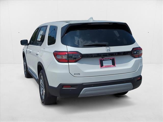 used 2025 Honda Pilot car, priced at $42,999