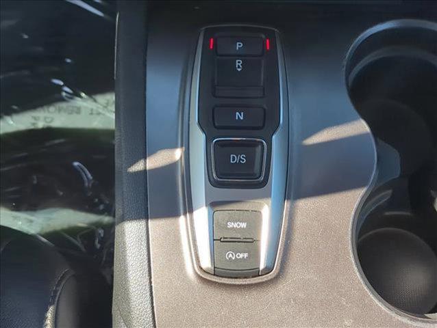 used 2022 Honda Pilot car, priced at $27,894