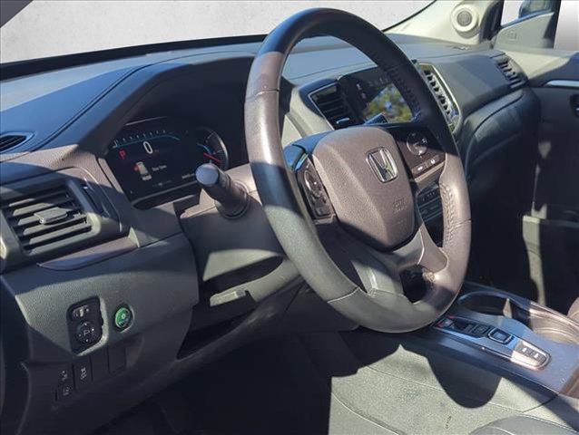 used 2022 Honda Pilot car, priced at $27,894